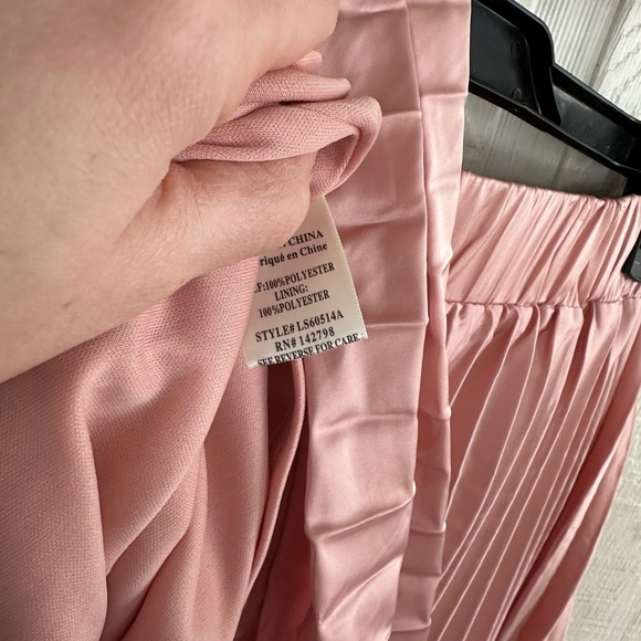 Altar’d State Elegant Pink Pleated Maxi Skirt Party Work Everyday Coquette - Picture 4 of 4